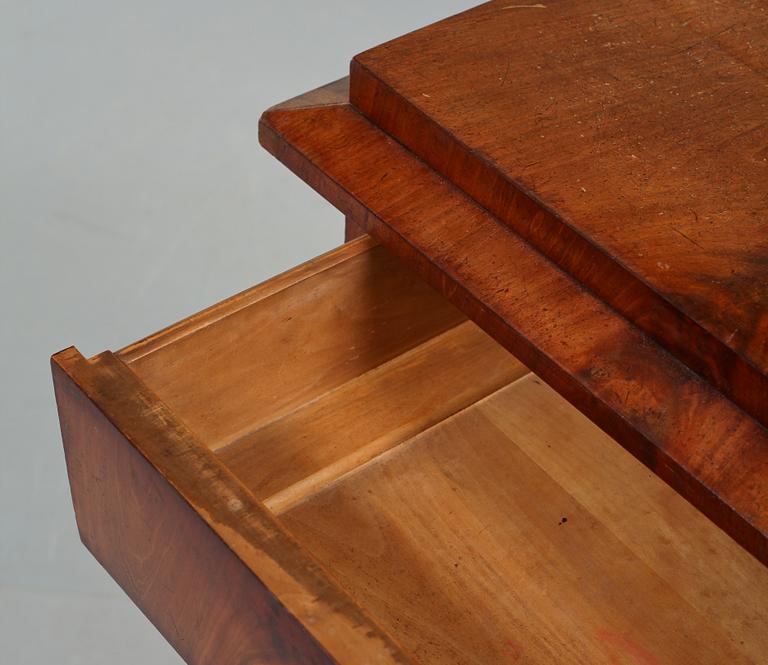 BYRÅ, empire, 1800-talets första hälft.