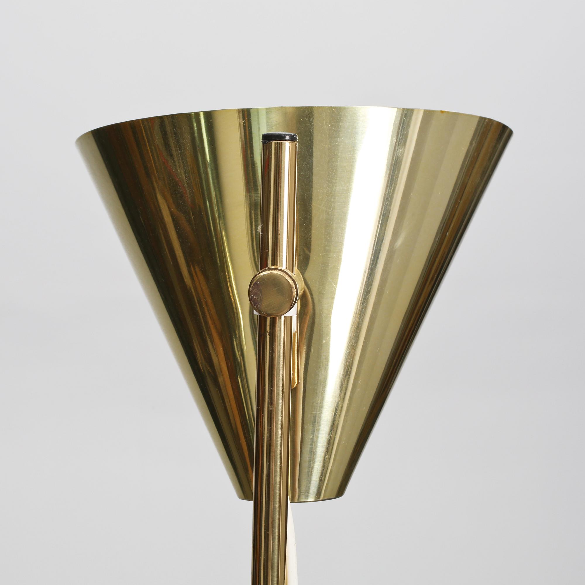 GOLVLAMPA, Hans-Agne Jakobsson, Markaryd. 1960/70-tal.