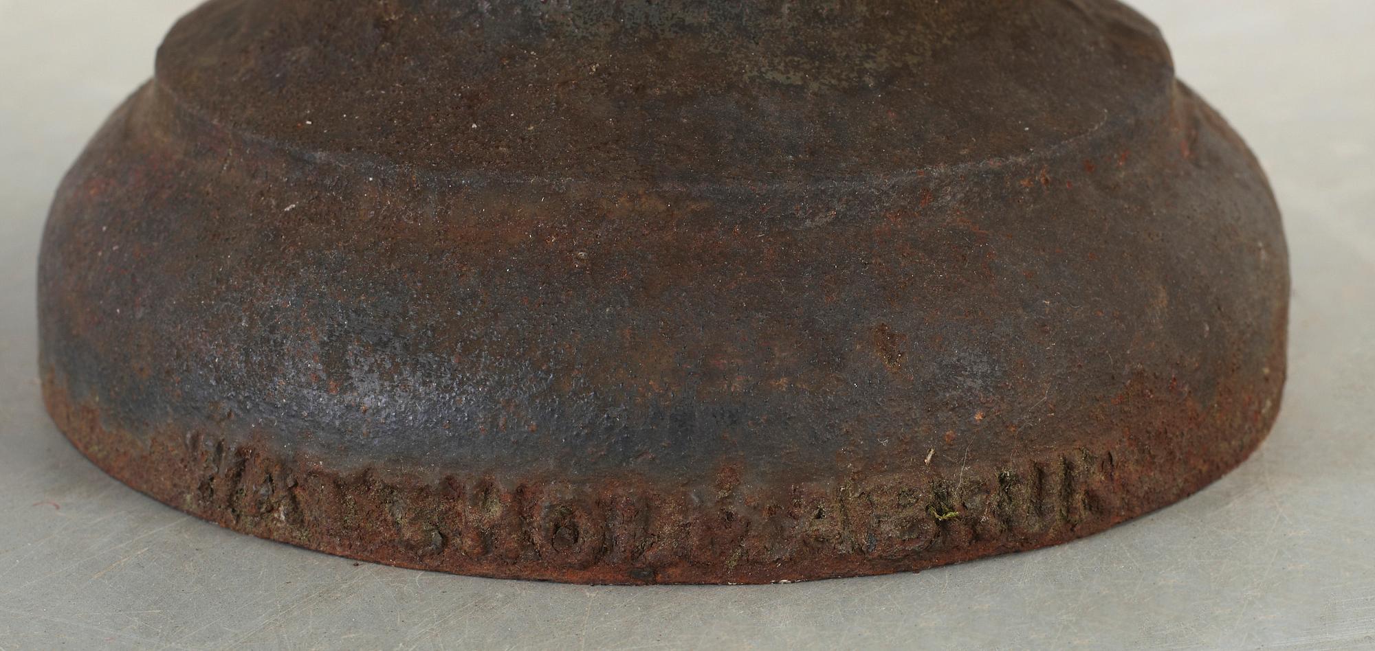 YTTERFODER, ett par, Svartmålat gjutjärn, Barockstil, Vattholma bruk, 1800-tal.