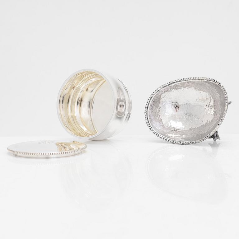 Skålar, 3 st, och dosa, silver, 1930-60-tal.