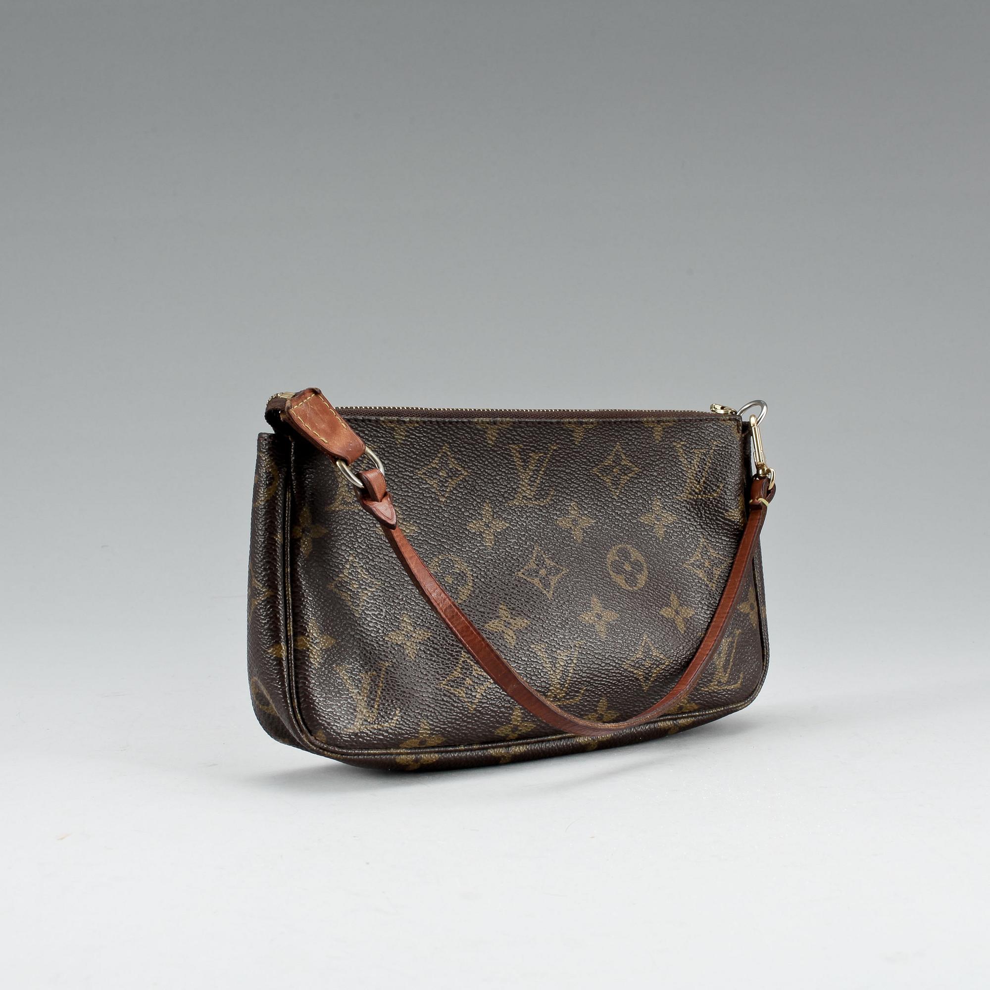 VÄSKA, "Pochette", Louis Vuitton, 1900-talets andra hälft.