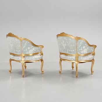 BERGERER, ett par. Rokokostil, 1900-talets början.