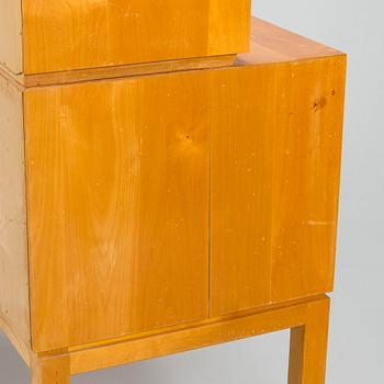 Aino Aalto, skrivbyrå, modell 802, O.Y. Huonekalu- ja Rakennustyötehdas A.B. 1940-talets mitt.