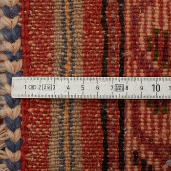 MATTA, old Marockansk, ca 295 x 192,5-201 cm (samt kortsidorna med ca 5-5,5 cm slätväv).