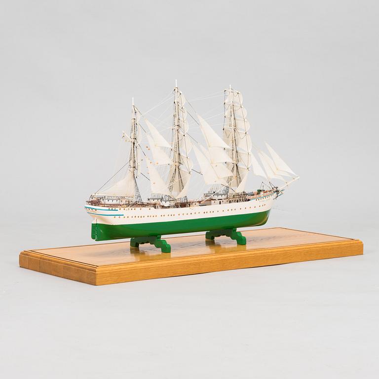 A ships model of frigate Suomen Joutsen 20th century.