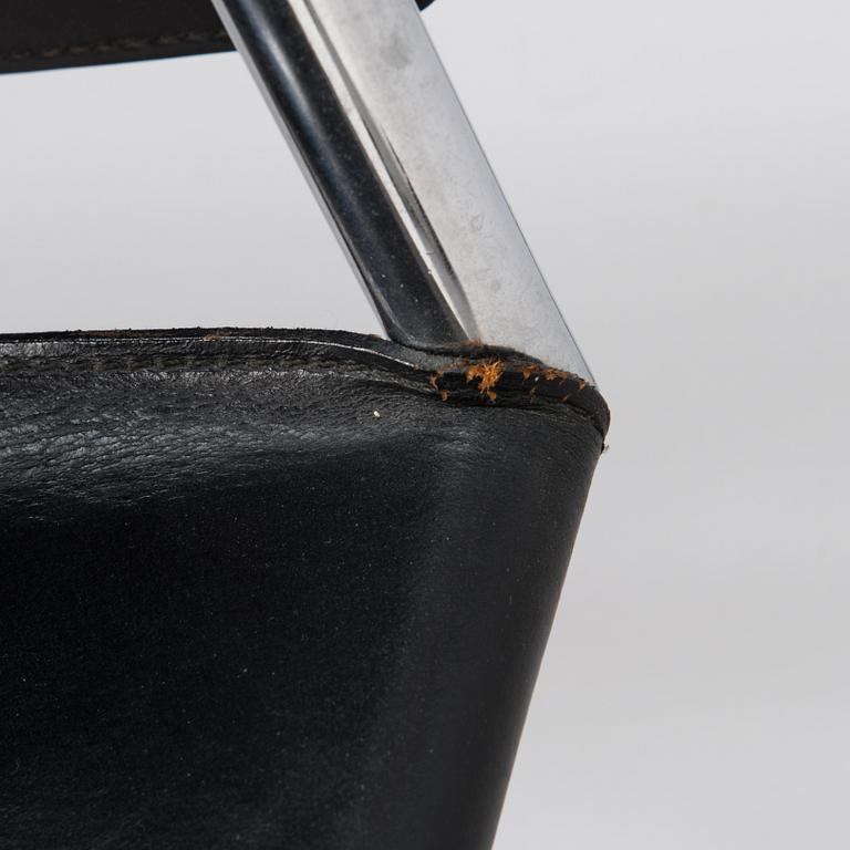 LE CORBUSIER, fåtöljer 4 st, modell LC 1, 1900-talets slut.