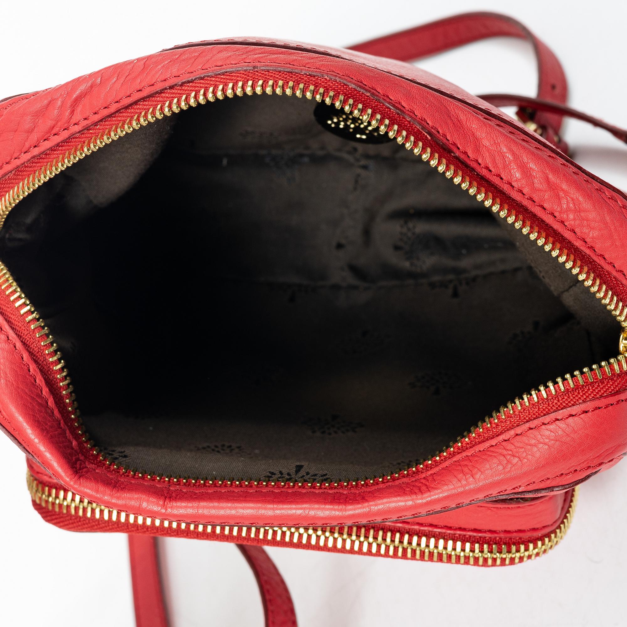 Mulberry, Translation: "bag".