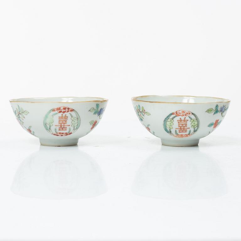 Skålar, sju stycken, porslin. Sen Qingdynasti, omkring 1900.