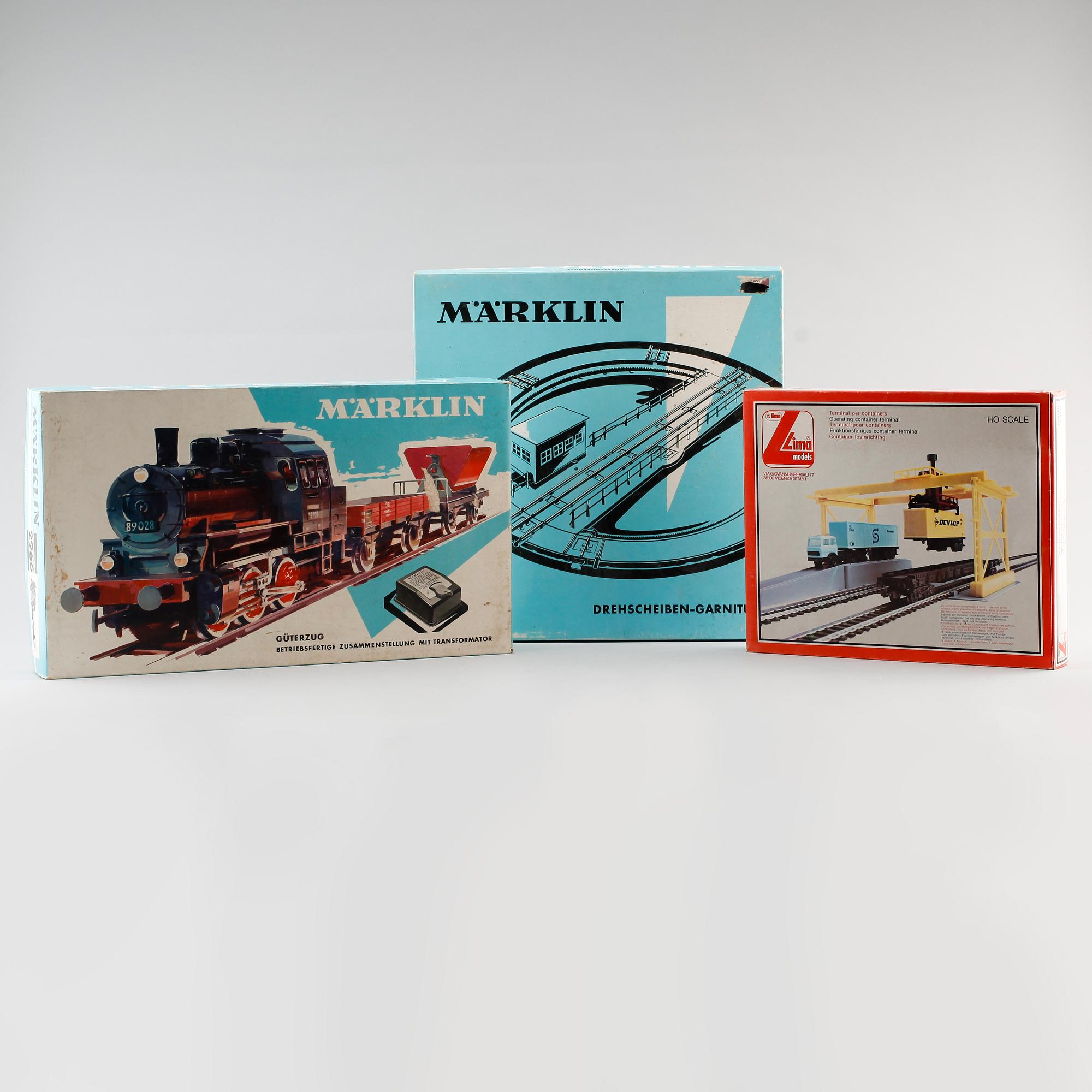 MODELLTÅGSDELAR, 3 st, Märklin och Lima.