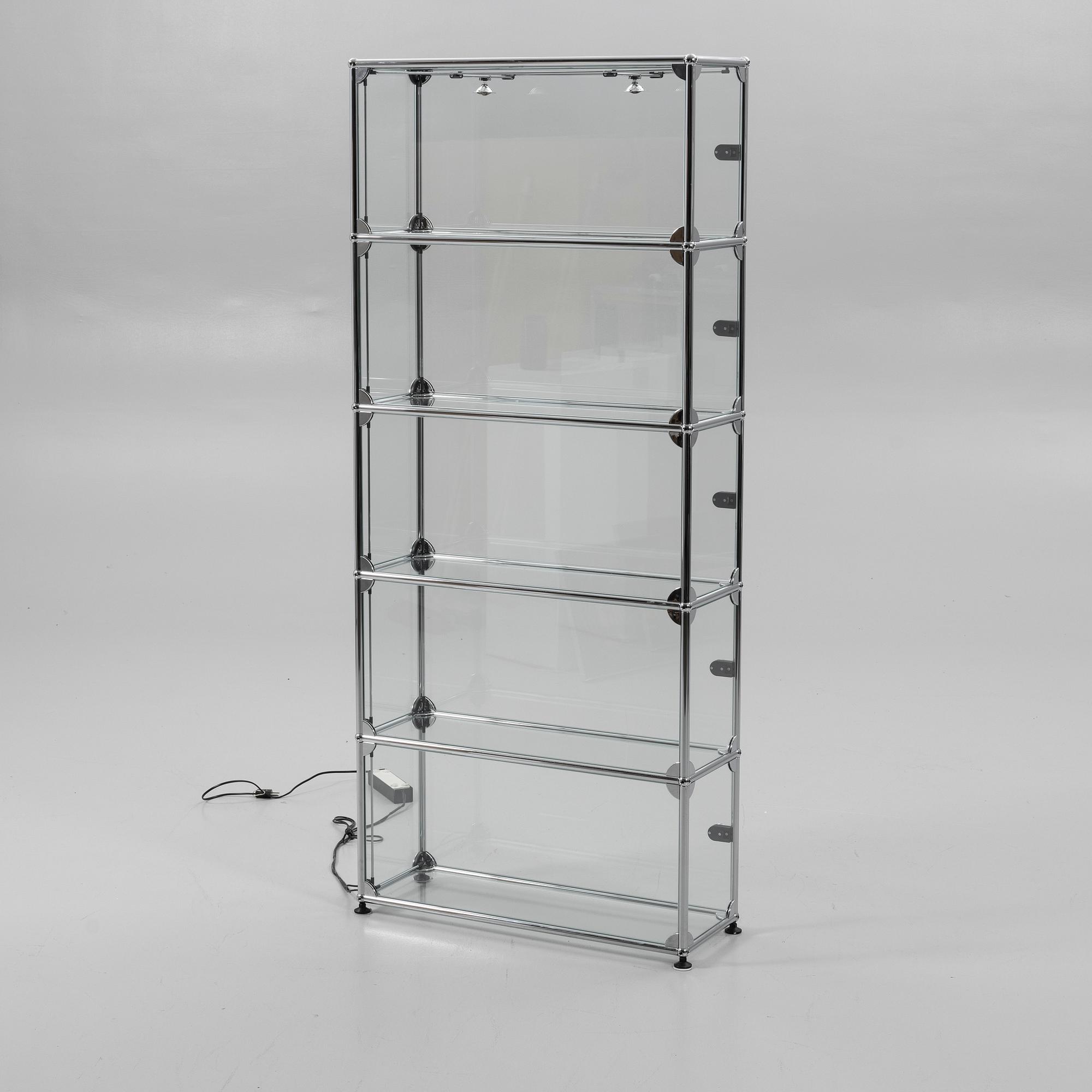 Display cabinet, USM Haller, 2000s.