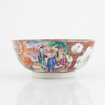 A Chinese famille rose punch bowl, Qing dynasty, Qianlong (1736-95).