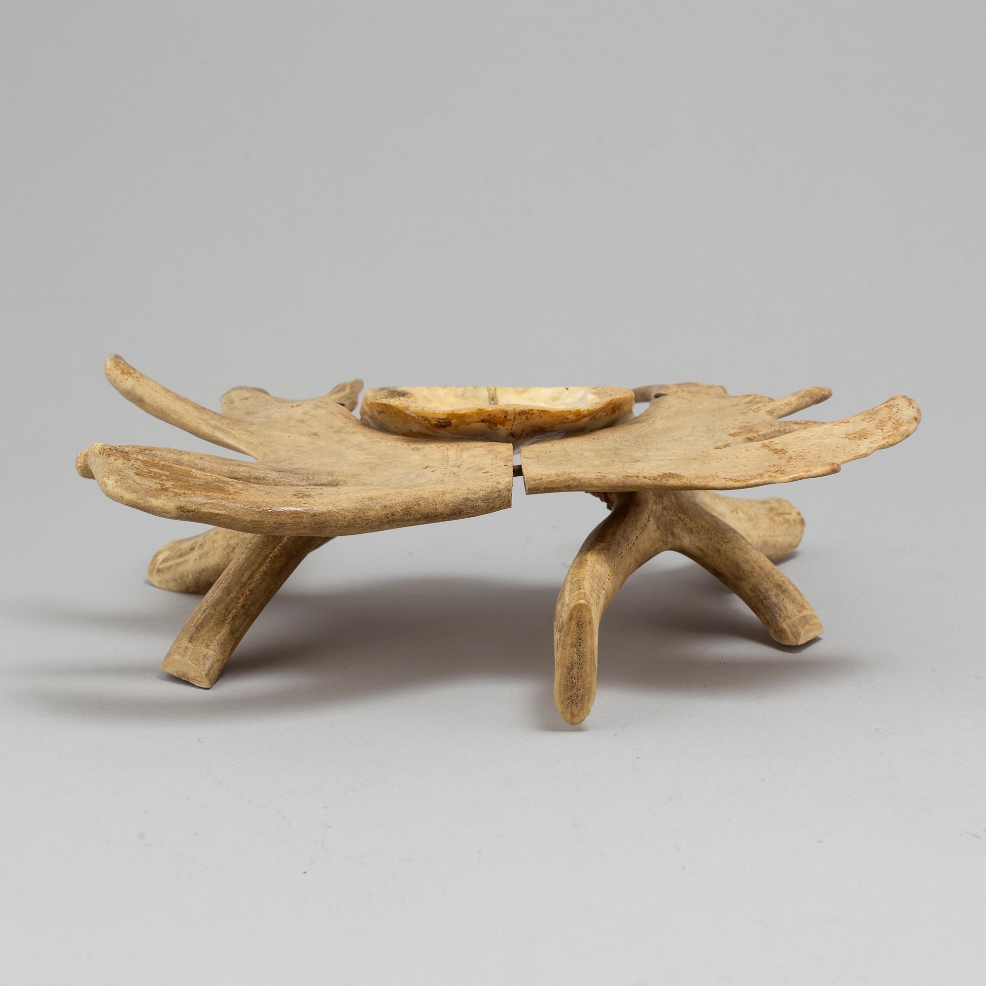 NILS NILSSON SKUM, hornmontage/skål, signerad och daterad 1933.