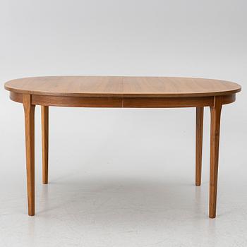Linde Nilsson, dining table with four chairs.
Lammhult, second half of the 20th century.