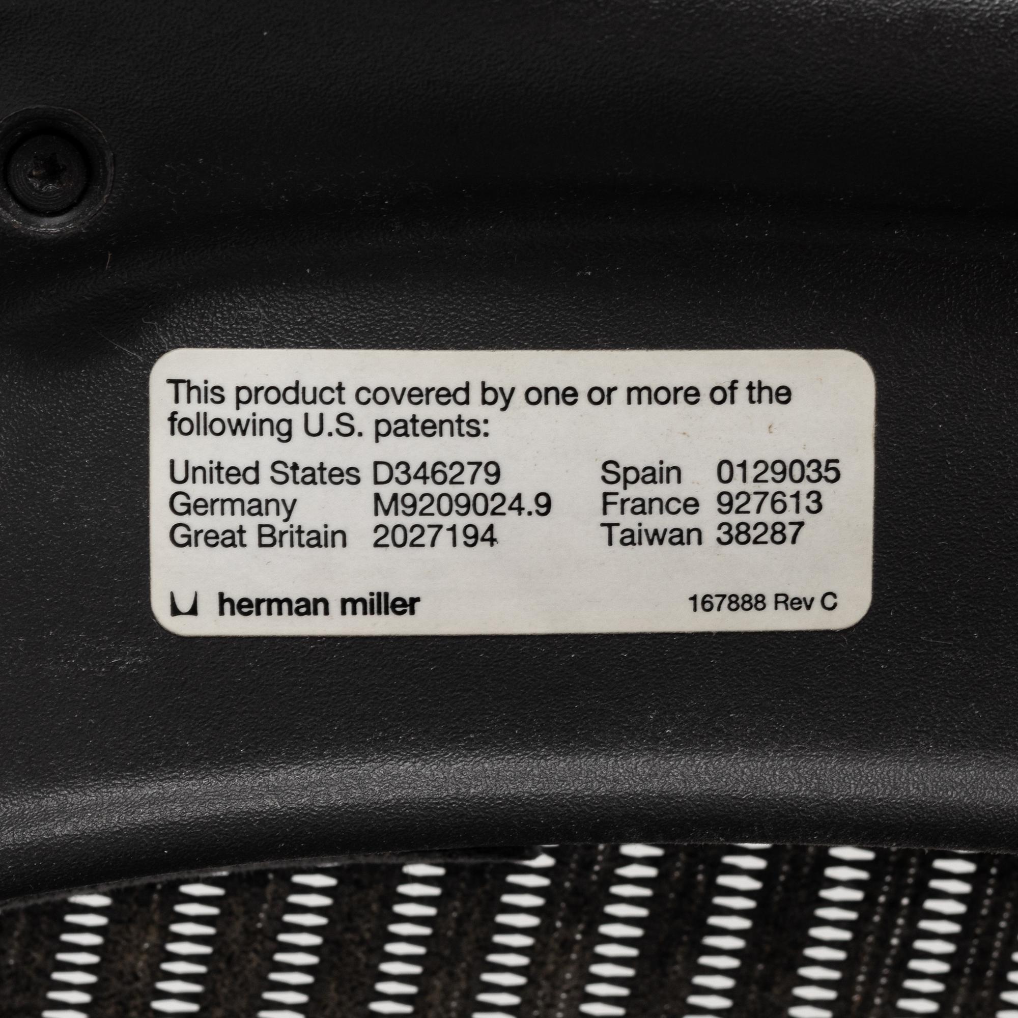 Don Chadwick och Bill Stumpf, skrivbordsstol, "Aeron", Herman Miller.