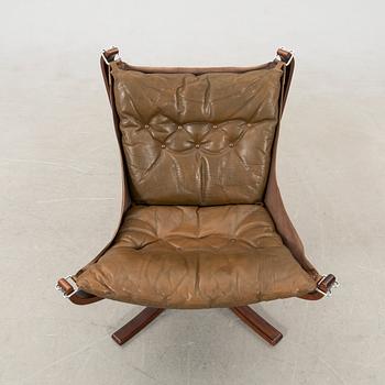 Sigurd Ressel, armchair and table "Falcon chair", Vatne Möbler, Norway, 1970s.