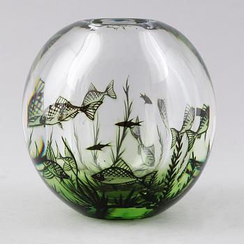 VAS, glas, Fiskgraal, Edward Hald, Orrefors, signerad.