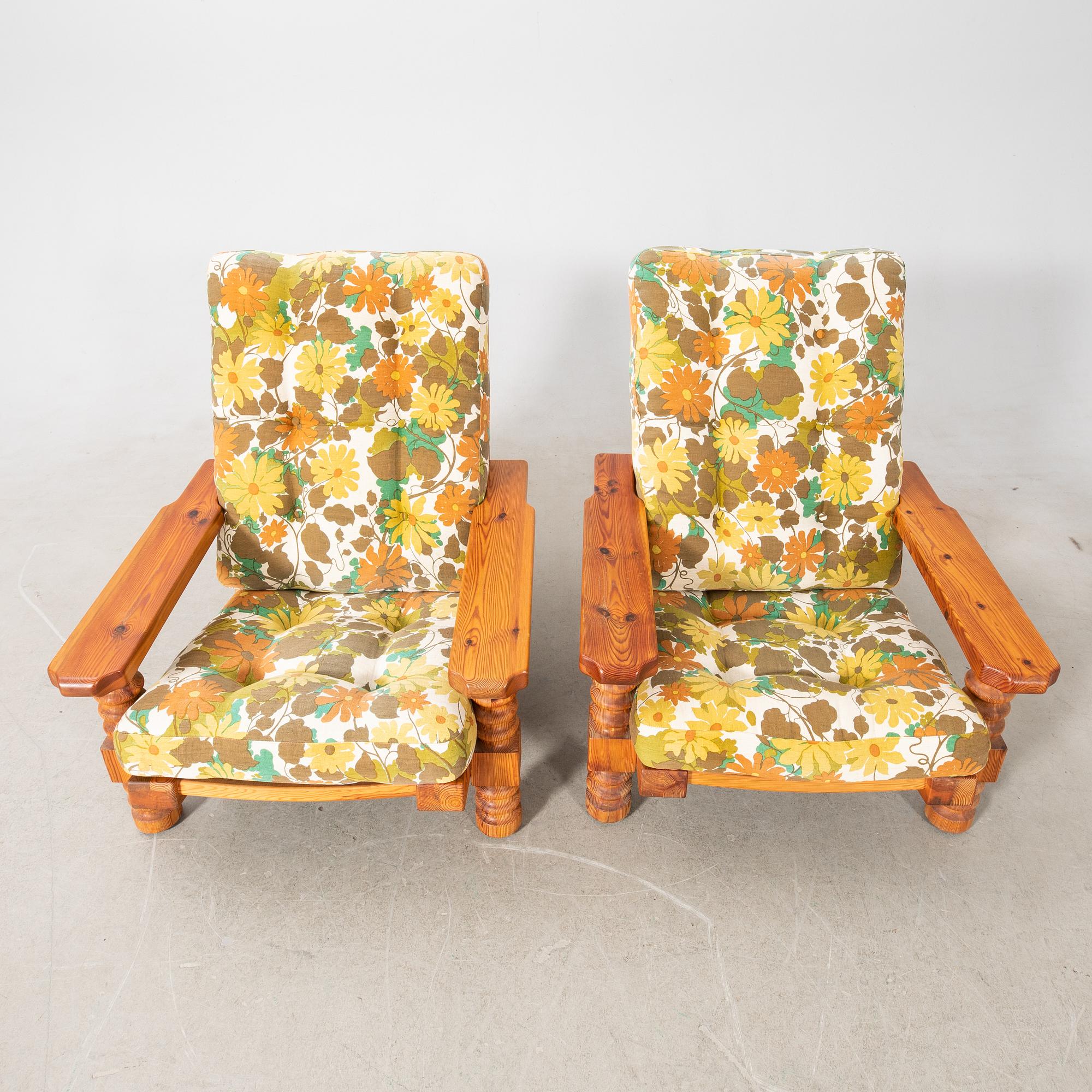 Armchairs, a pair, Sven Larsson Möbelshop, model "Tälja", 1970s.