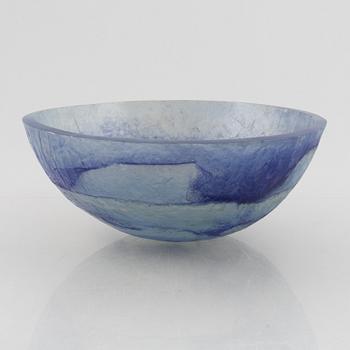 Siv Lagerström, larger bowl, acrylic plastic, blue-toned.