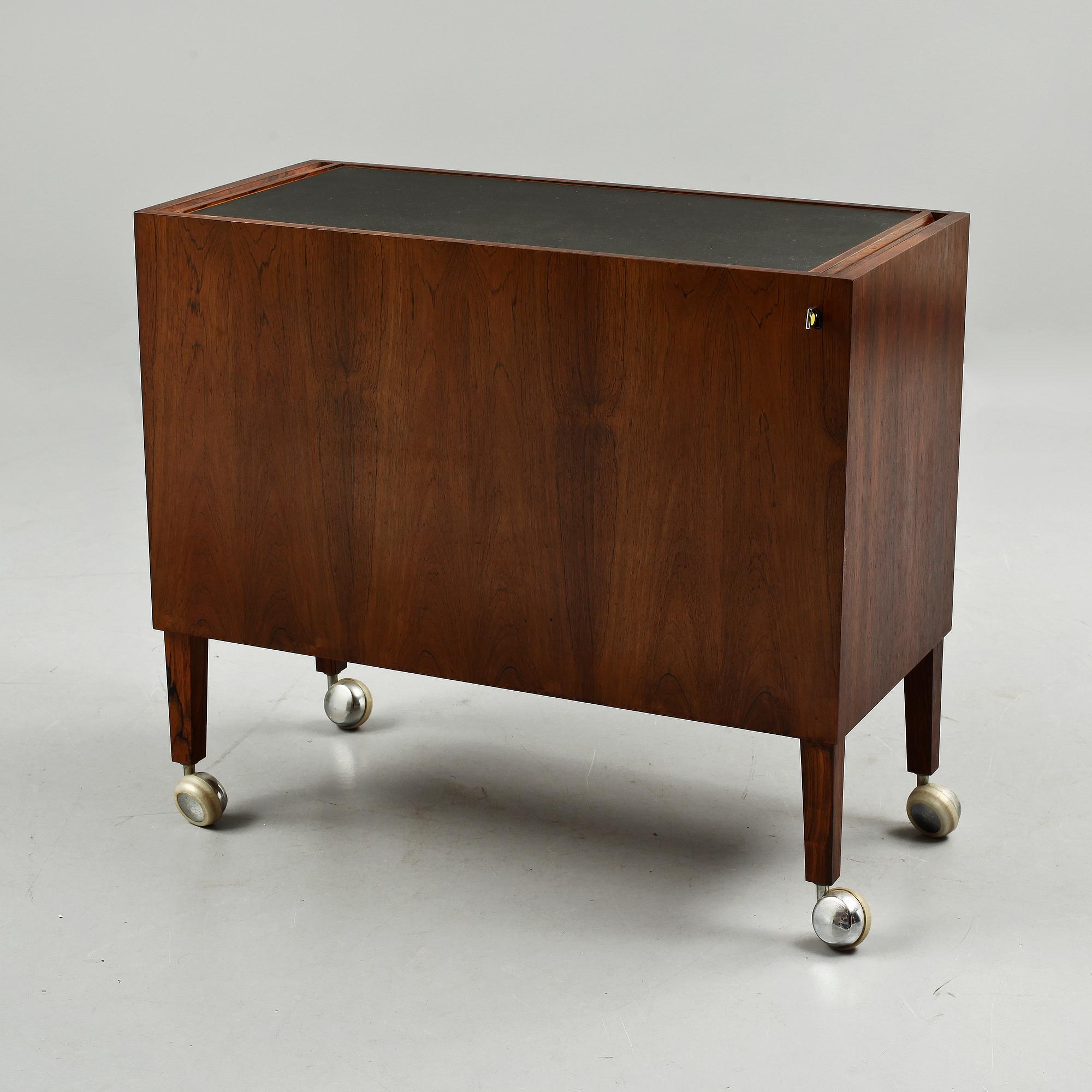 BARSKÅP, "Home-Pub", Feldballes Møbelfabrik, modellen lanserad 1968.