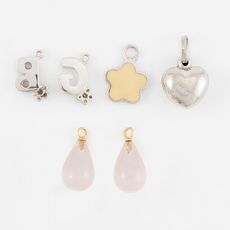 Four pendants with diamonds, and a pair of earrings with rose quartz, 18K gold and white gold.