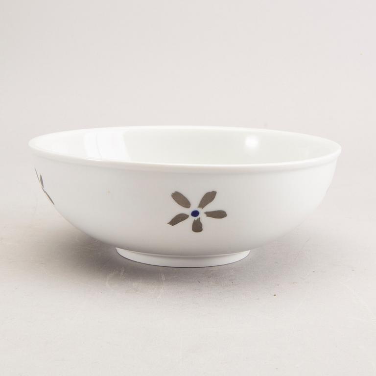 Jonas Bohlin, servis Qvint 28 dlr Rörstrand porslin.