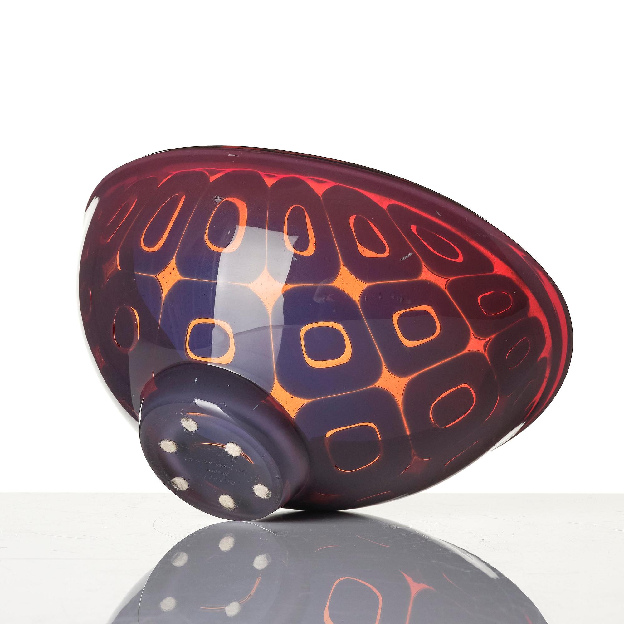 Sven Palmqvist, a "double" ravenna glass bowl, Orrefors 1953, no 530.