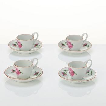 Meissen, Coffee cups with saucers, four pieces, porcelain, 1920s.