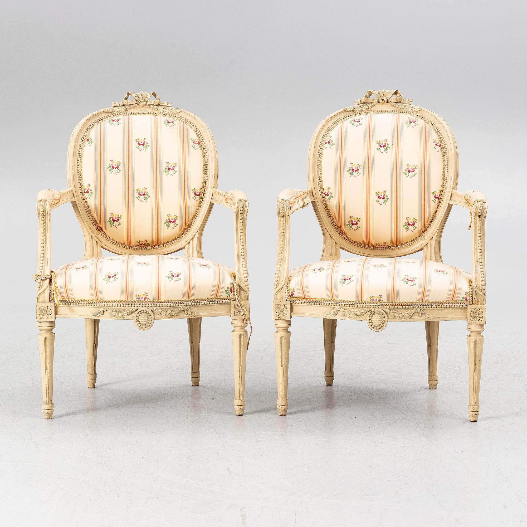 Soffgrupp, 3 delar, gustaviansk stil, 1900-talets första hälft.