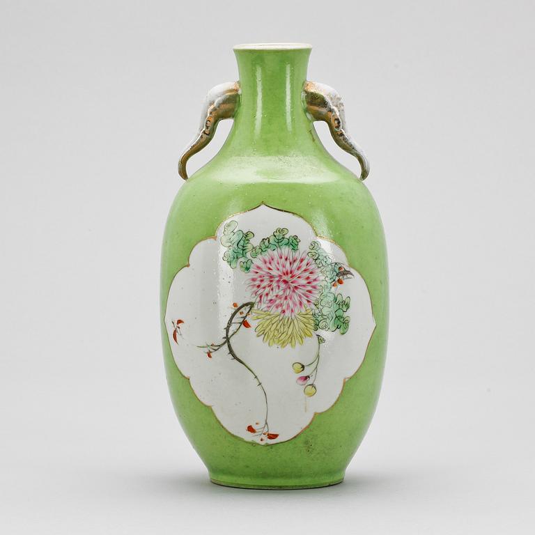 VAS, poslin, Kina, 1800/1900-tal.