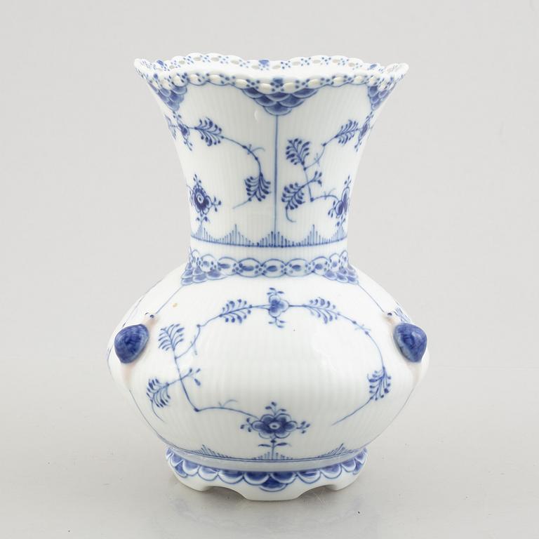 A 'Blue Fluted Full Lace' /'Musselmalet' porcelain vase, Royal Copenhagen, model 1197, 1941.