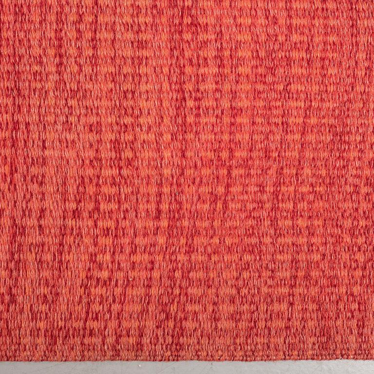 A carpet, flat weave, ca 353 x 230,5 cm, Sweden second half of the 20th century to around 2000.