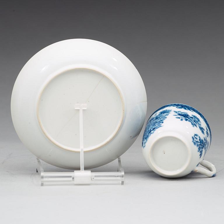 A set of eight blue and white cups with saucers and suger bowl with cover and stand, Qing dynasty, Qianlong (1736-95).