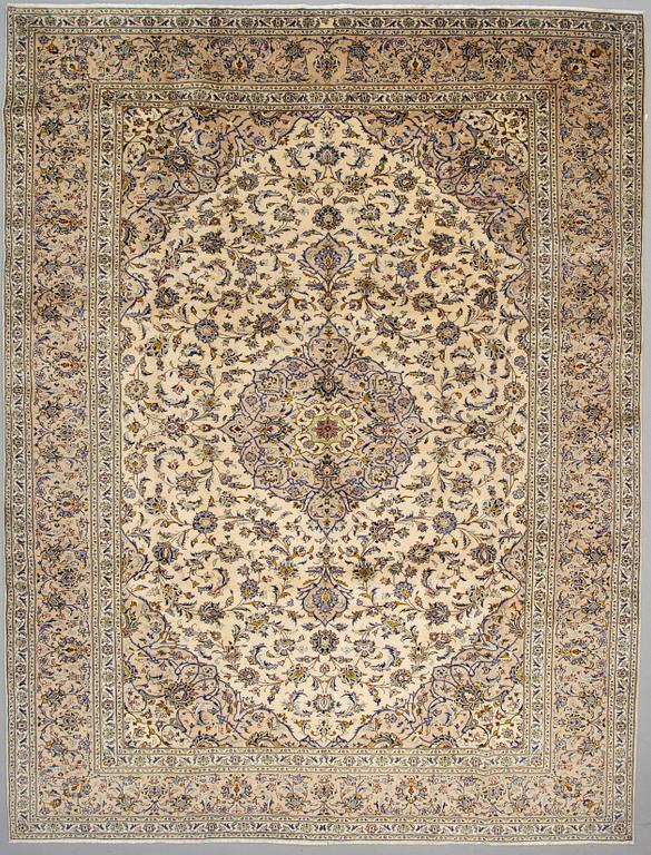 A CARPET, Kashan, 400 x 300 cm.