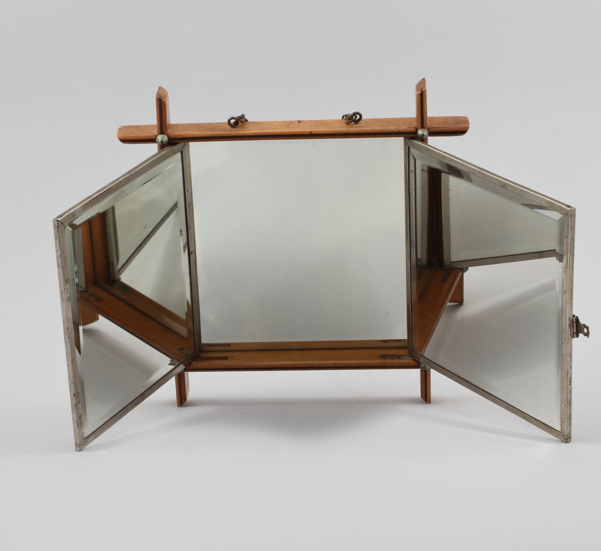 SPEGEL, orientalisk, omkring 1900-talets mitt.