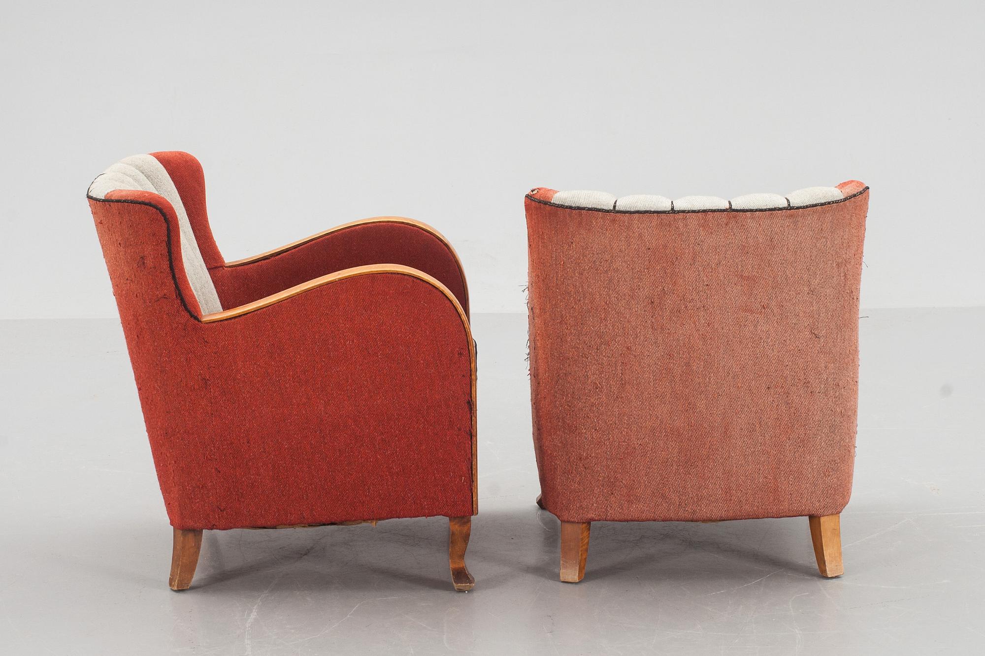 FÅTÖLJER, ett par, 1940-tal.