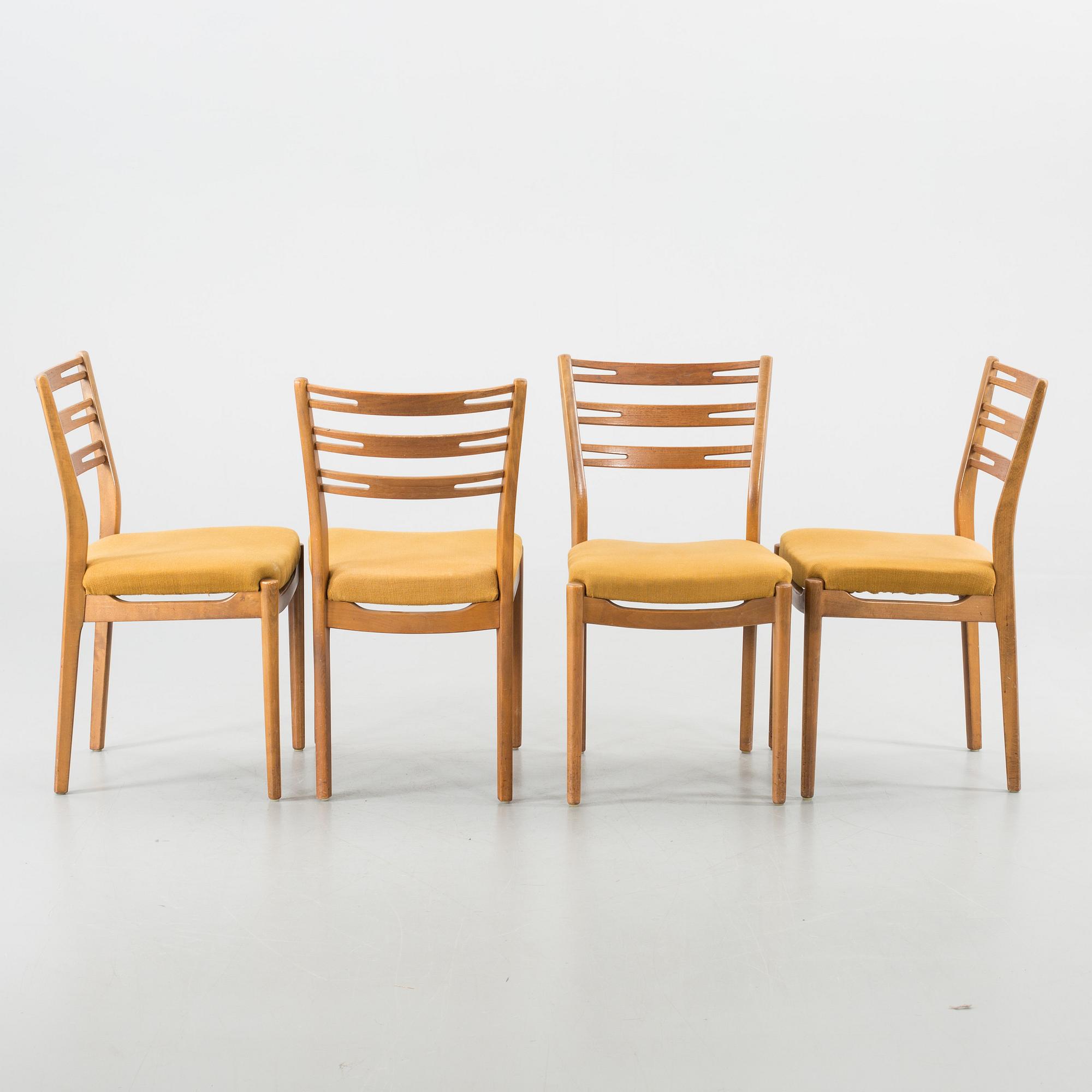 A SET OF 8 KLINT/DELLA CHAIRS BY IKEA. MIDDLE OF 20TH CENTURY.