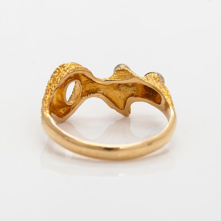 Björn Weckström, ring, "Diamant toppar", åttkantslipade diamanter, 18K guld, Lapponia 1973.