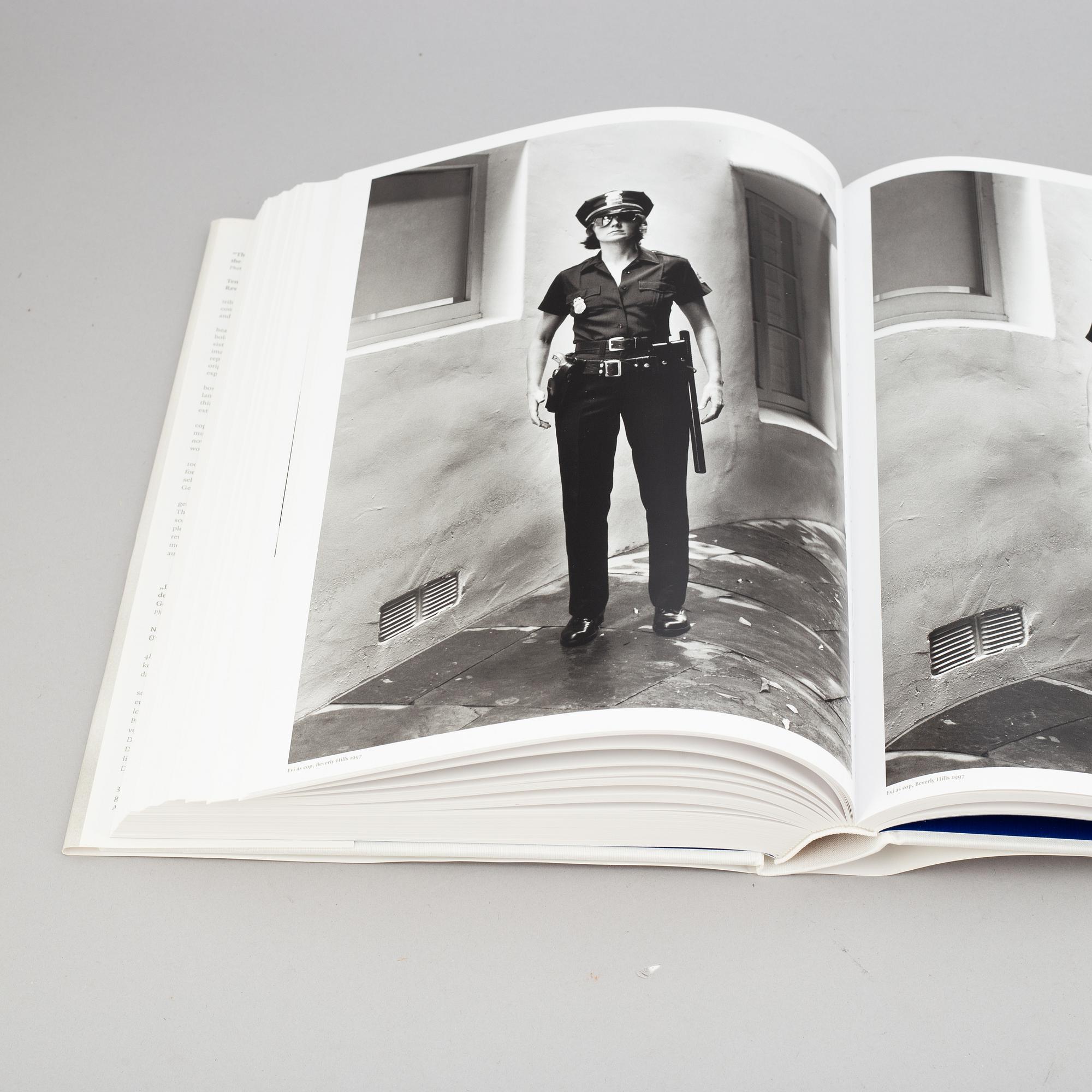 Helmut Newton, "Sumo", photo book, Bags, 2009.