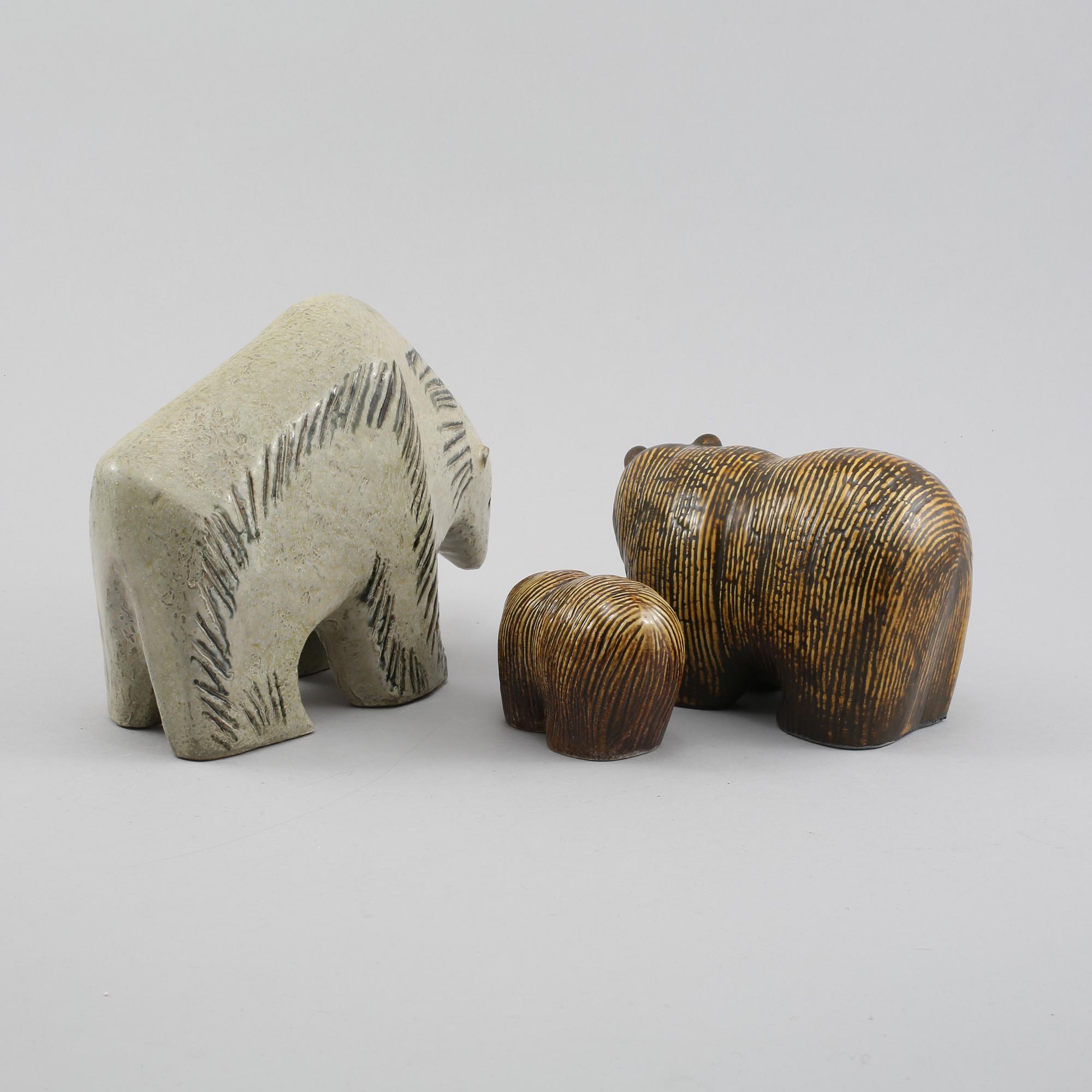 FIGURINER, 3 st, stengods, Lisa Larson, Gustavsberg, 1900-talets andra hälft.