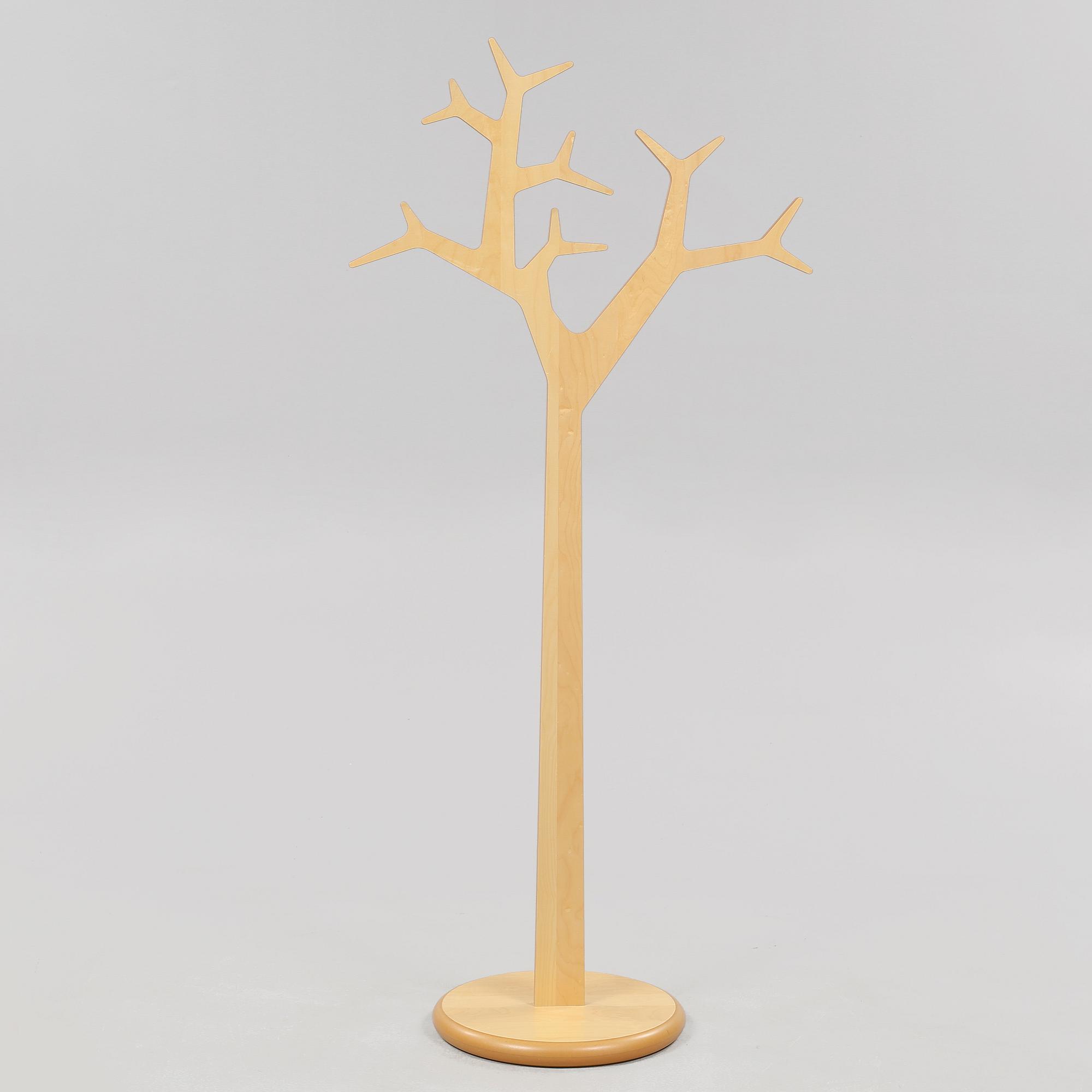 A coat hanger by Michael Young and Katrin Olina Petursdottir for Swedese, model "Tree", 21th century.