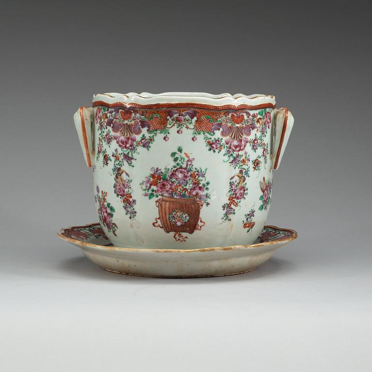 A famille rose flower pot/champagne cooler with dish, Qing dynasty, Qianlong (1736-95).