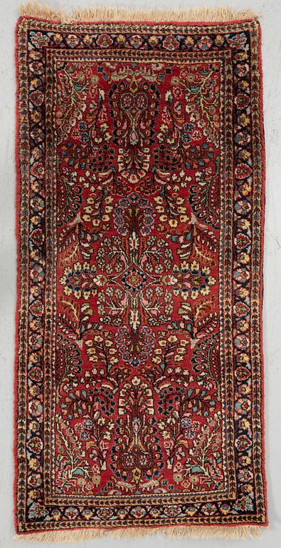 Rug, Sarouk, approx. 150 x 71 cm.