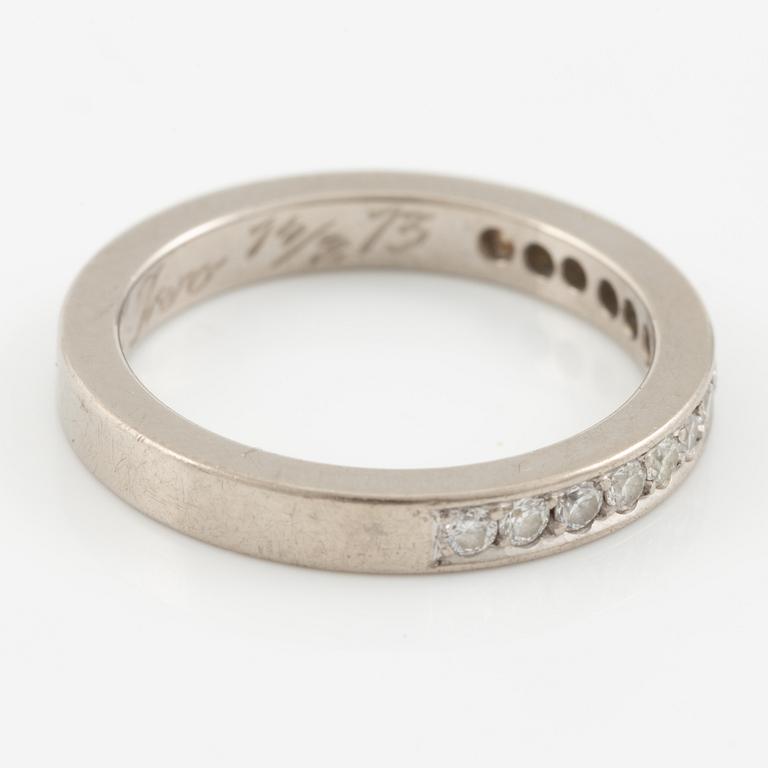 Ring, half eternity, 18K white gold set with brilliant-cut diamonds 0.28 ct according to engraving.