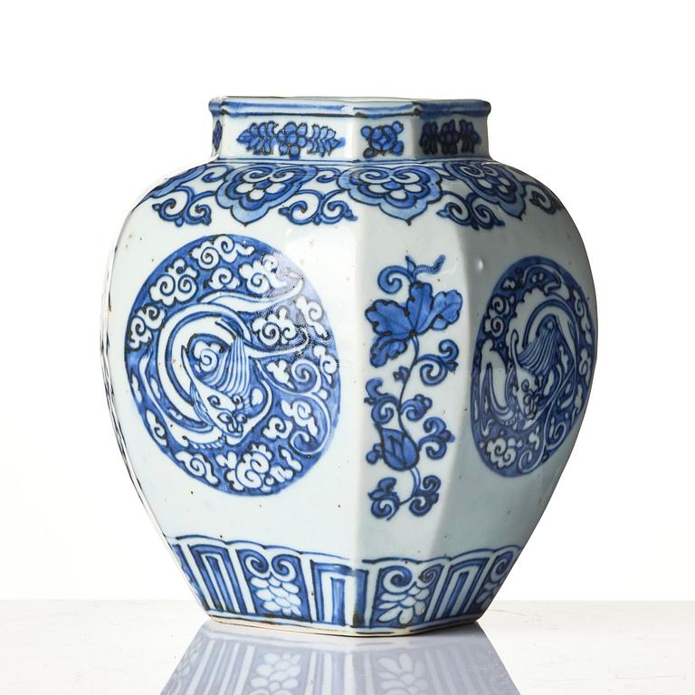 A blue and white faceted 'qilin dragon' jar, Ming dynasty (1368-1644).
