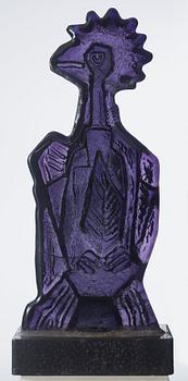 An Edvin Öhrström purple cast glass sculpture 'Phoenix', Lindshammar, Sweden ca 1967.