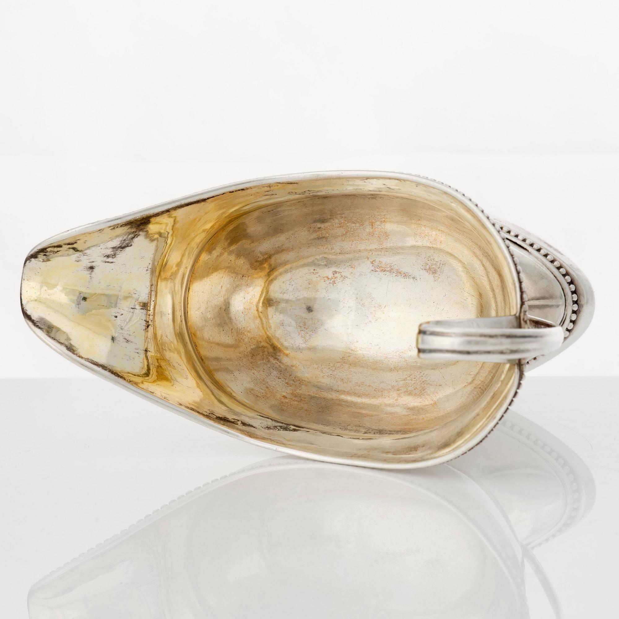 Petter Eneroth, grädd-/såskanna, silver, Stockholm 1786. Gustaviansk.