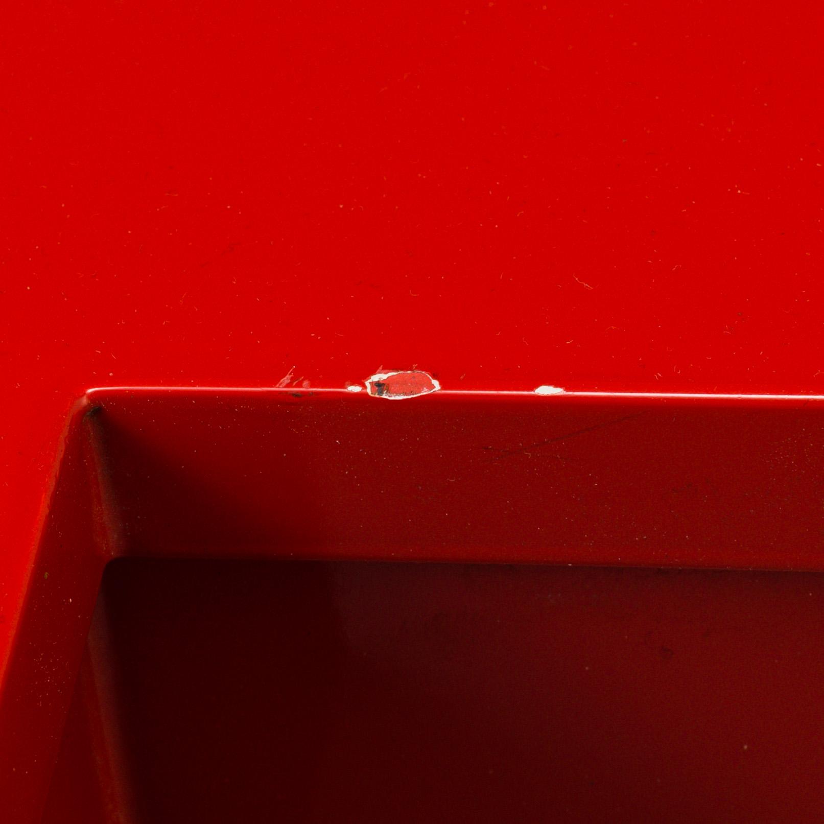 THOMAS ERIKSSON, a medecine caninet from Capellini.