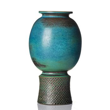 Stig Lindberg, a stoneware vase, Gustavsberg Studio, Sweden 1966.
