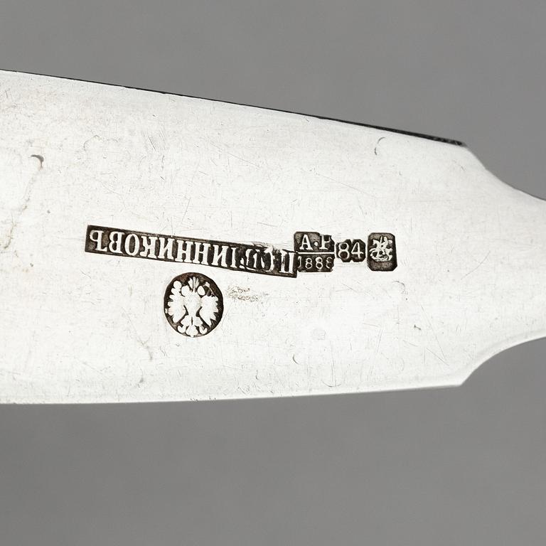 An Italian 20th century 188+3 pieces silver cutlery set, marks of Società Italiana Argenti di Pordenone.