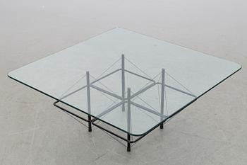 COFFE TABLE, second half of the 20th century.